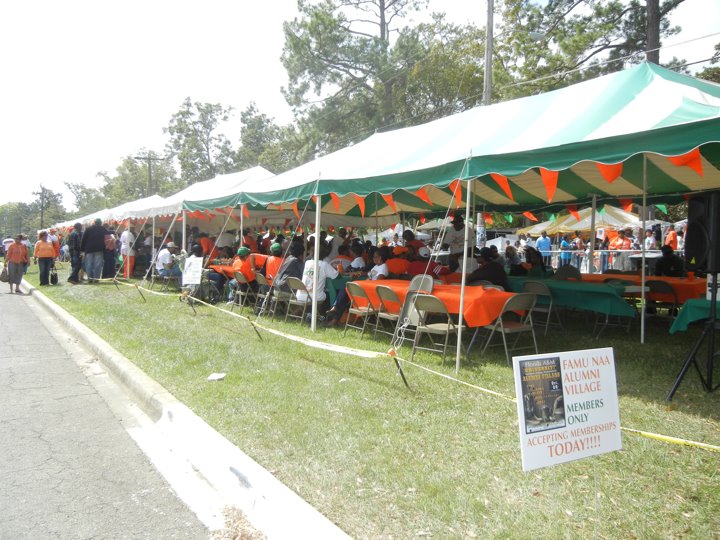 302488_10150348476858850_647573849_8128070_1154878470_n-alumni-village-10