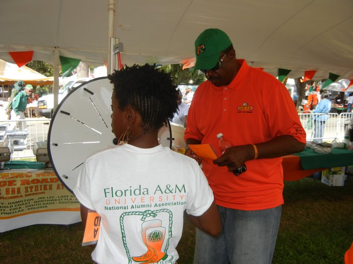 317558_10150348366223850_647573849_8127007_385326615_n-alumni-village-7